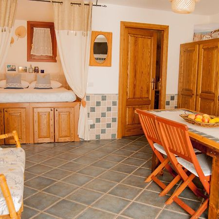 Apartamento Casa Danilo San Teodoro  Exterior foto