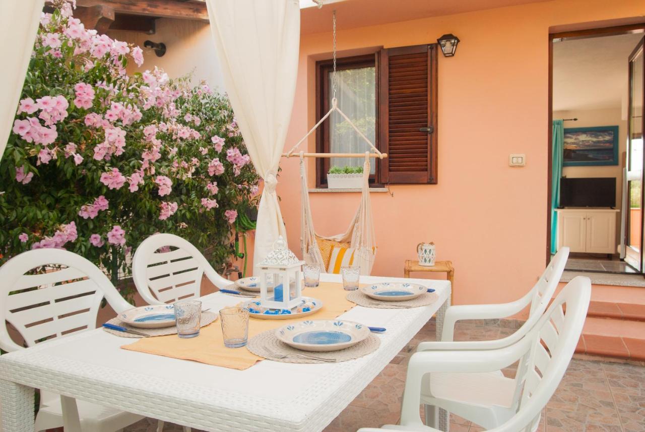 Apartamento Casa Danilo San Teodoro  Exterior foto