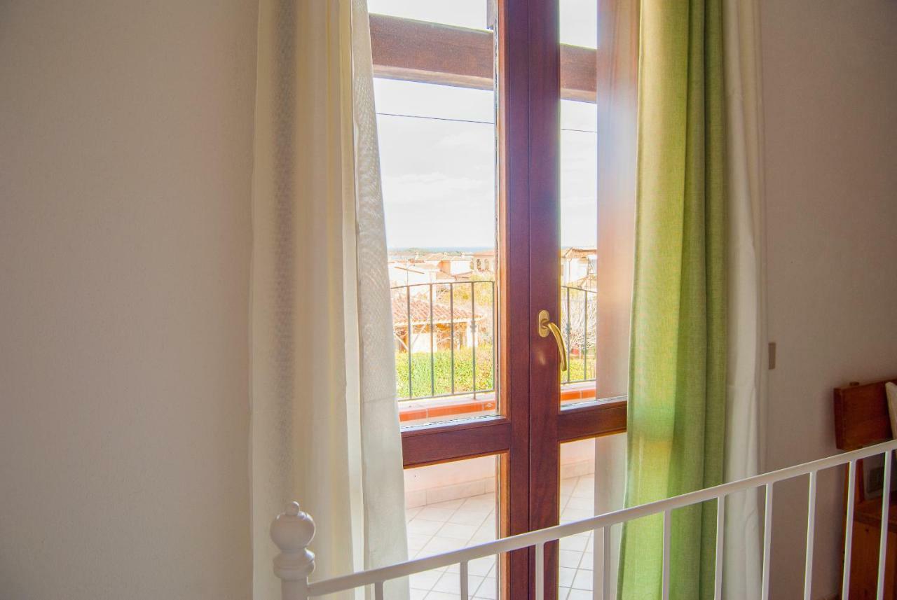 Apartamento Casa Danilo San Teodoro  Exterior foto